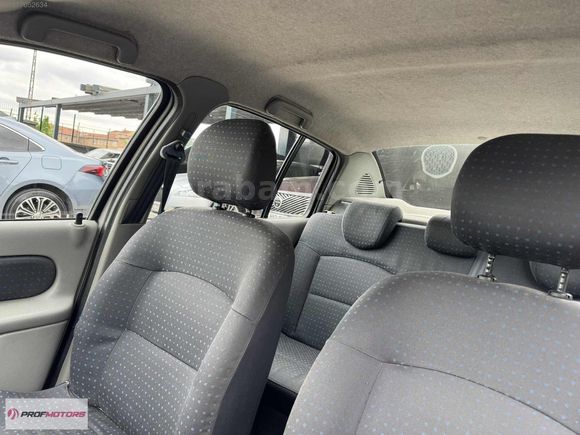 PROF MOTORS'DAN 2005 Clio Symbol 1.4 16V Expression 82 BİN KM