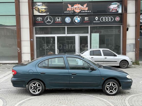Galeriden Renault Megane 2.0 RXT 1999 Model Afyonkarahisar