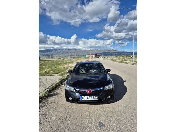 Sahibinden Honda Civic 1.6i VTEC Elegance 2010 Model