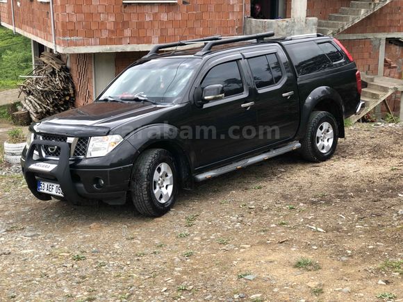 Sahibinden Nissan Navara 2.5 TDI 4x2 SE 2009 Model  225.000 km Siyah