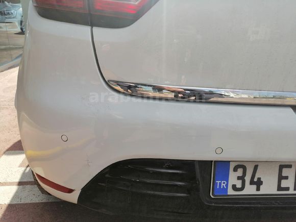 Doktordan  Renault Clio 1.5 dCi Touch 2018 Model  114.000 km Beyaz