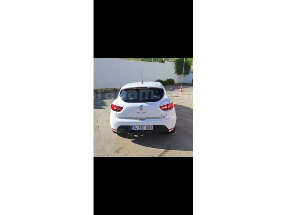 Doktordan  Renault Clio 1.5 dCi Touch 2018 Model  114.000 km Beyaz