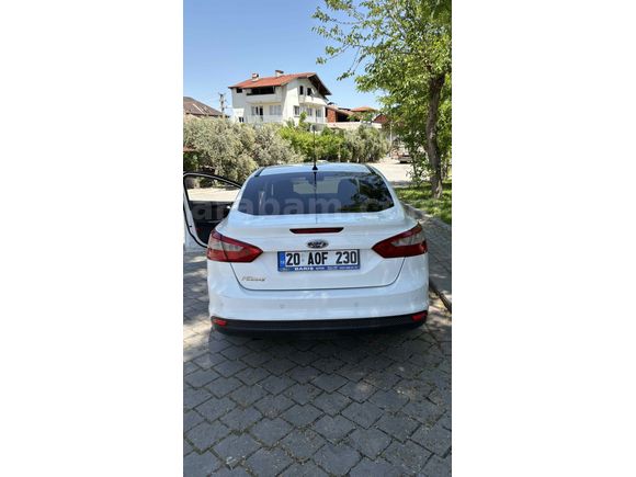 Sahibinden Ford Focus 1.6 TDCi Titanium 2013 Model 