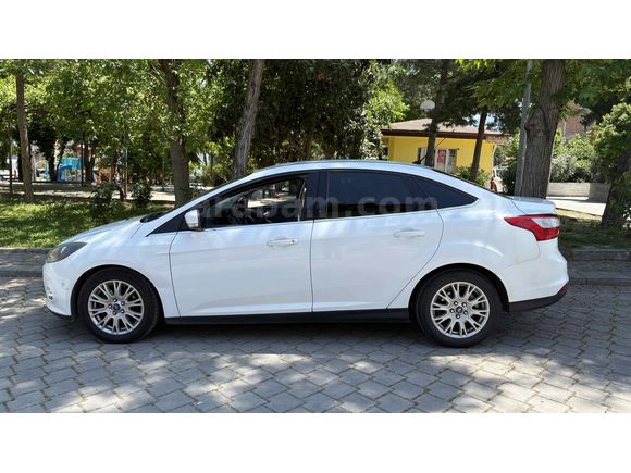 Sahibinden Ford Focus 1.6 TDCi Titanium 2013 Model 