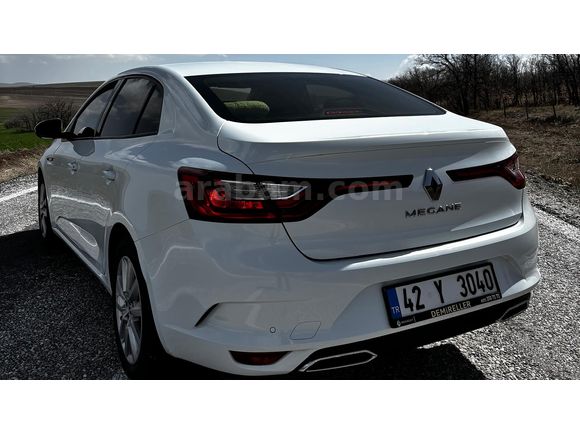 İlk Sahibinden Megane 1.3 TCe Joy 2021 Model 