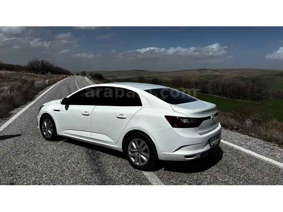 İlk Sahibinden Megane 1.3 TCe Joy 2021 Model 