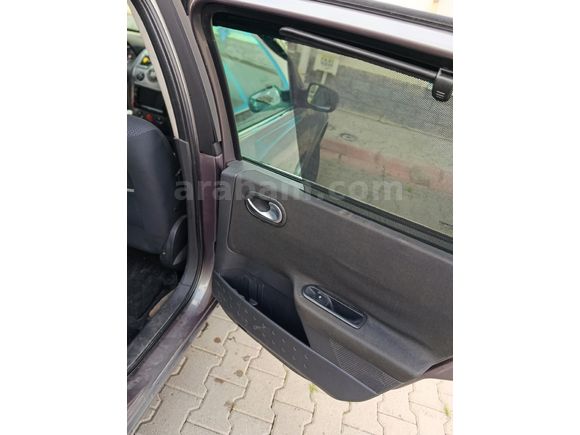 Sahibinden Renault Megane 1.6 Dynamique 2004 Model