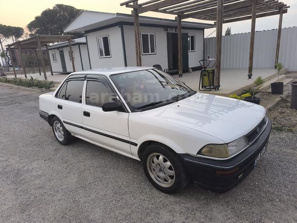 Sahibinden Toyota Corolla 1.6 XL 1992 Model