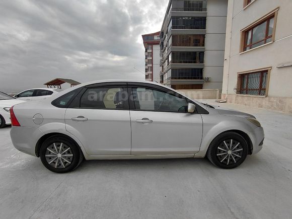 Sahibinden Ford Focus 1.6 TDCi Trend 2010 Model