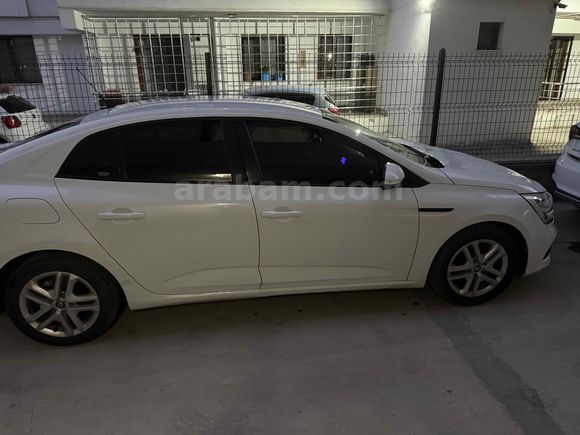 Sahibinden Renault Megane 1.6 Joy 2017 Model