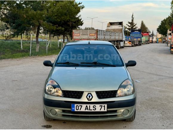 Sahibinden Değişensiz Hatasız Klimalı Renault Clio 1.4 2004