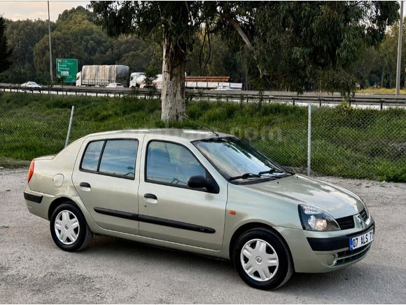 Sahibinden Değişensiz Hatasız Klimalı Renault Clio 1.4 2004