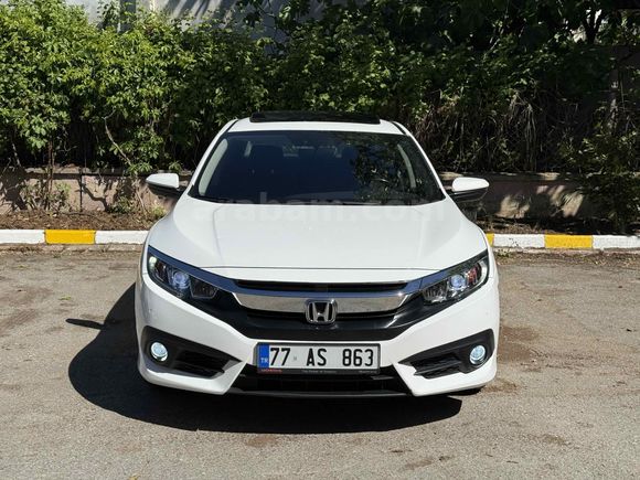 Sahibinden Kusursuz Temizlikte Honda Civic 1.6i VTEC Eco Elegance 2018 Model 