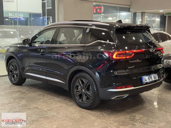CAM TAVANLI 2024 MODEL 64.000 KM'DE CHERY TIGGO 7 PRO