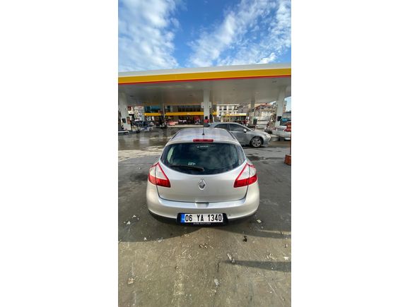 Sahibinden Renault Megane 1.6 Expression 2011 Model