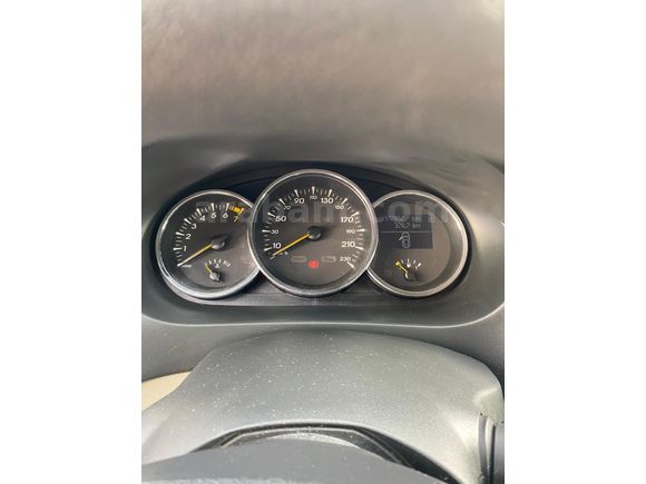 Sahibinden Renault Megane 1.6 Expression 2011 Model