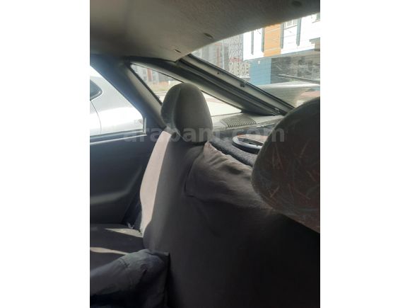 Sahibinden Lada Vega 1.5 2004 Model  258.000 km Gri (Gümüş)