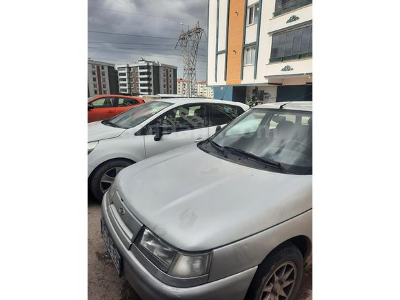 Sahibinden Lada Vega 1.5 2004 Model  258.000 km Gri (Gümüş)
