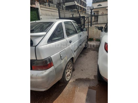 Sahibinden Lada Vega 1.5 2004 Model  258.000 km Gri (Gümüş)