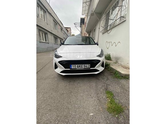 Sahibinden Hyundai i10 1.2 MPI Elite 2023 Model Bursa 43.000 km Beyaz