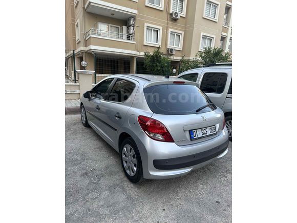 Sahibinden Peugeot 207 1.4 Comfort 2010 Model 