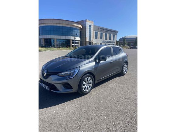 Sahibinden Renault Clio 1.0 TCe Joy 2022 Model 