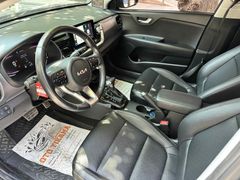 Sahibinden Kazasız-Tramersiz Kia Stonic Prestige Plus 2024  Duman Mavi Lansman Rengi