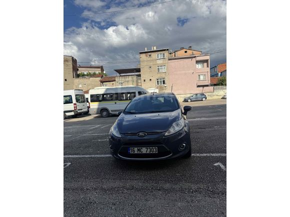 Sahibinden Ford Fiesta 1.4 TDCi Titanium 2012 Model 