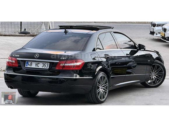 2011 MODEL HATASIZ BOYASIZ E200 CGI AVANTGARDE CAM TAVAN