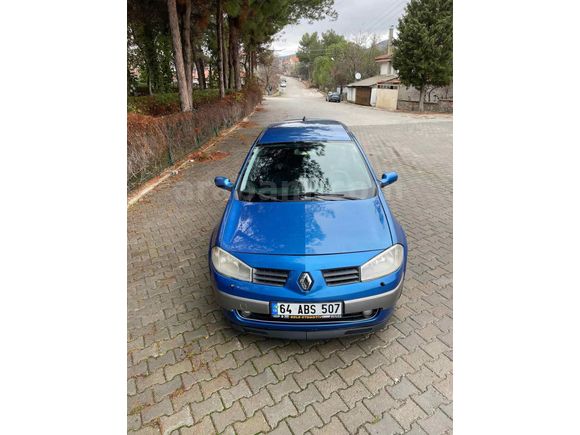 Sahibinden Renault Megane 1.6 Dynamique 2004 Model (TAKASA AÇIK)