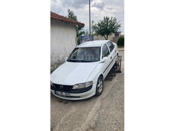Sahibinden Opel Vectra 1.6 1998 Model 