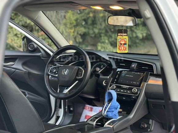 Sahibinden Honda Civic 1.6i VTEC Eco Executive 2017 Model 