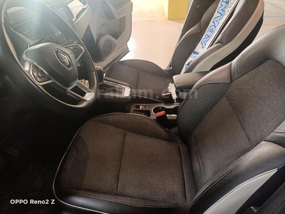 Sahibinden Renault Captur 1.3 TCe Icon 2022 Model