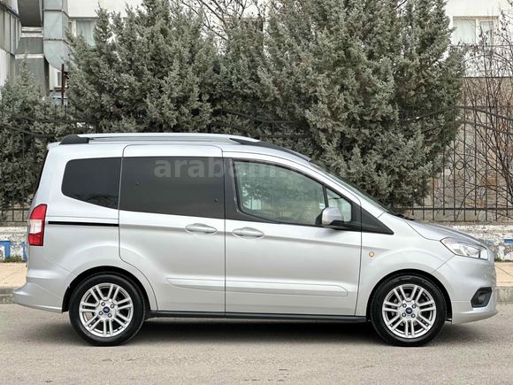2020 Courier Otomobil Ruhsatlı Titanium Plus 136,000’Km Hatasız