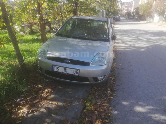 Sahibinden Ford Fiesta 1.4 Comfort 2005 Model
