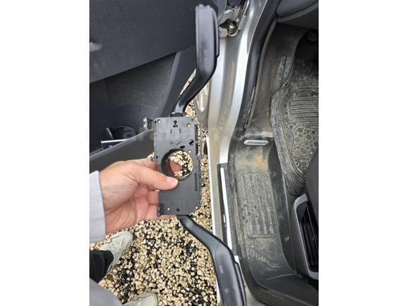 Volkswagen Caravelle sinyal kolu T5 sinyal ve silecek kolu