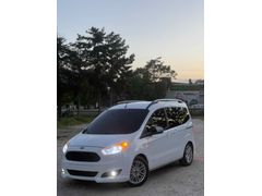 Sahibinden Ford Tourneo Courier 1.6 TDCi Titanium 2015 Model 