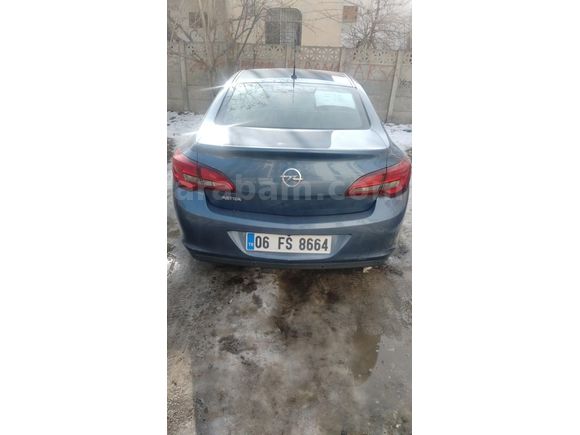 Sahibinden Opel Astra 1.6 Edition 2015 Model Iğdır 101000 km Lacivert