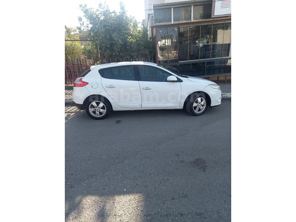 Sahibinden Renault Megane 1.5 dCi Dynamique 2012 Model