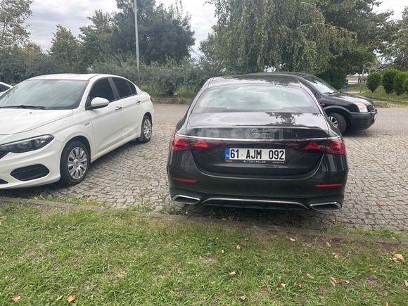 DÜZENLİ BAKIMLARI YAPILMIŞ SAHİBİNDEN HATASIZ AİLE ARACI(PAZARLIKSIZ SON FİYATTIR)