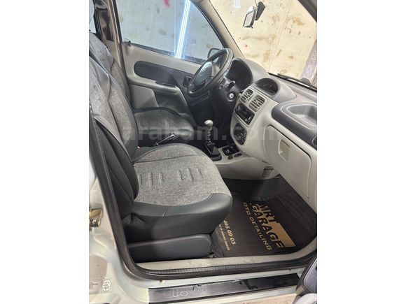 Sahibinden Renault Clio 1.5 dCi Expression 2002 Model 
