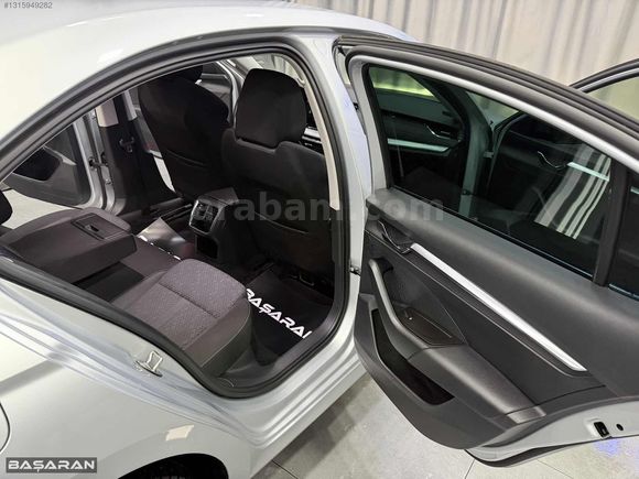 BAŞARAN'DAN 2021 OCTAVİA 1.5 PREMİUM %20 KDV 450.000 PEŞİNATLA