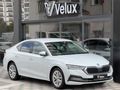 Auto Velux 2023 Boyasız Skoda Octavia 1.5 e-Tec Dsg Premium