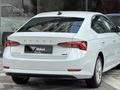Auto Velux 2023 Boyasız Skoda Octavia 1.5 e-Tec Dsg Premium