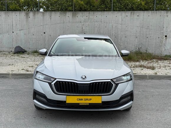 CMK AUTO&&2021 SKODA OCTAVİA 1.5 E-TEC HYBRİD HATASIZ BOYASIZ