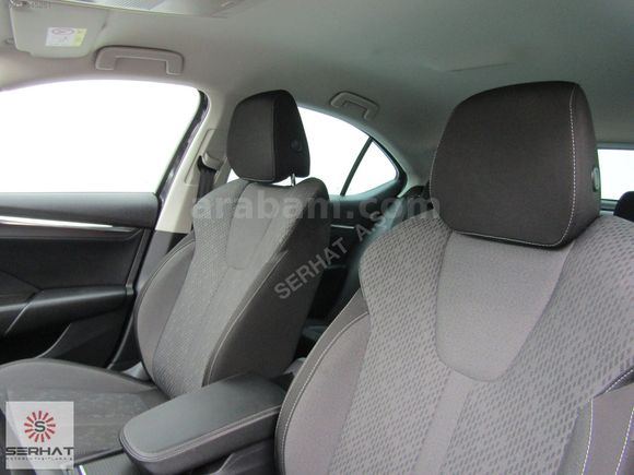 2021 Model*87,000 kmde*1.5e-Tec-Hybrıd-Premıum-*KARTA 12 TAKSİT*