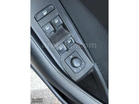 SUNA OTOMOTİVDEN OCTAVYA 1.5 HİBRİT E TEC OTOMATİK 140 BİNDE