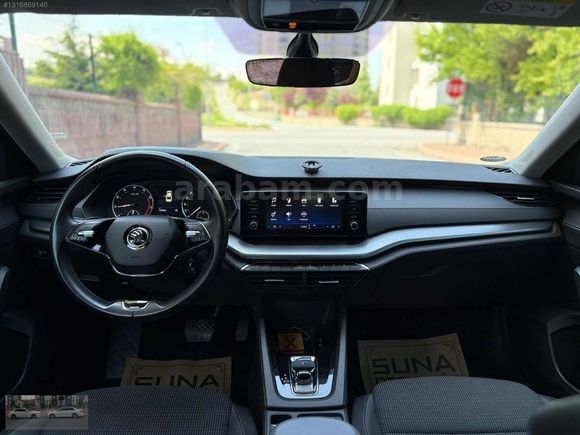 SUNA OTOMOTİVDEN OCTAVYA 1.5 HİBRİT E TEC OTOMATİK 140 BİNDE