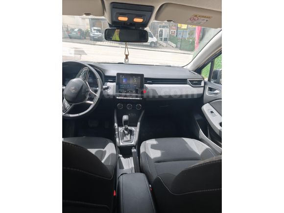 Sahibinden Renault Clio 1.0 TCe Evolution 2025 Model