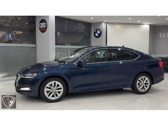 Hatasız Boyasız Octavia 1.5 e-Tec Premium servis Bakımlı